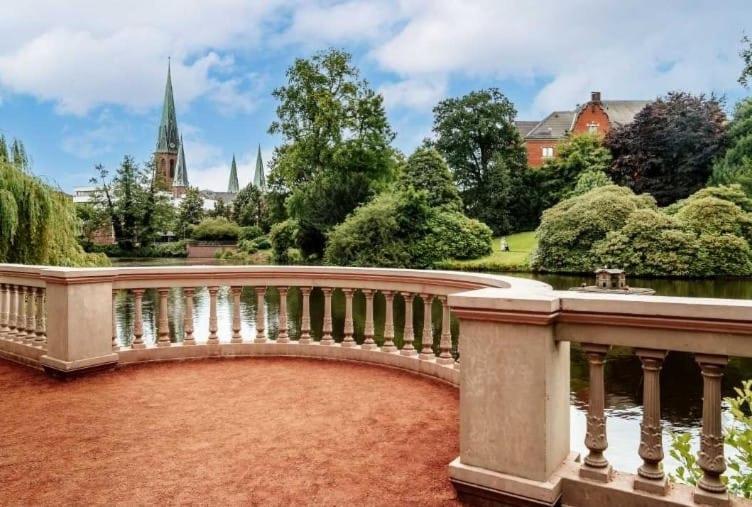 Hafenperle Ferienwohnung Am Alten Stadthafen In Oldenburg - Zentrale City Lage Ngoại thất bức ảnh