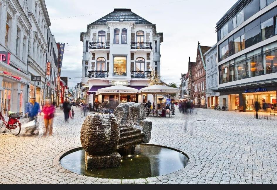 Hafenperle Ferienwohnung Am Alten Stadthafen In Oldenburg - Zentrale City Lage Ngoại thất bức ảnh